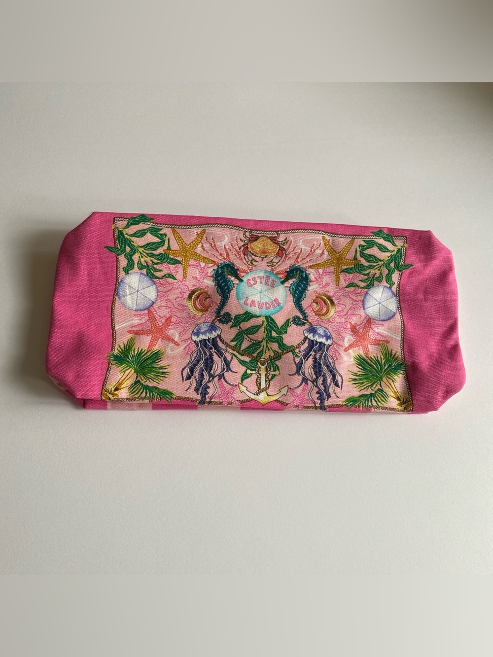 ESTEE LAUDER Sea Scape / Cosmetic Makeup Bag Pink 8.5" x 2" x 5" Zippered